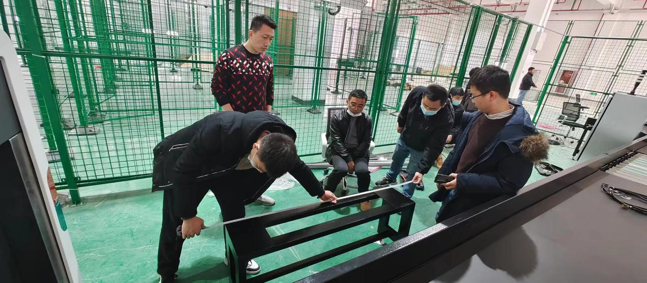 新年初始，磐石服務(wù)團隊奔赴客戶第一現(xiàn)場